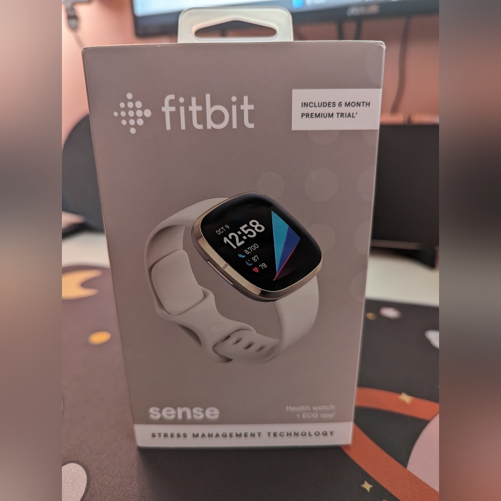***Bundle*** Fitbit Sense (1st Gen) with Screen Protectors